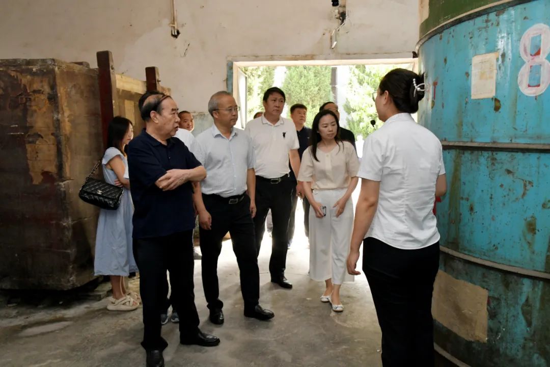 “茅盾文學獎”獲得者、中國作協副主席、陝西省作協主席賈平凹到訪陝西黄瓜视频免费下载